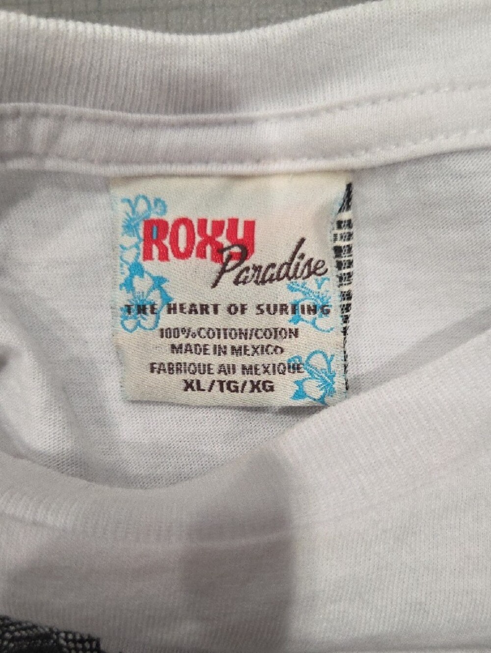 Roxy White Short-Sleeve Tee with Black Graphic Heart XL - Picture 4 of 4